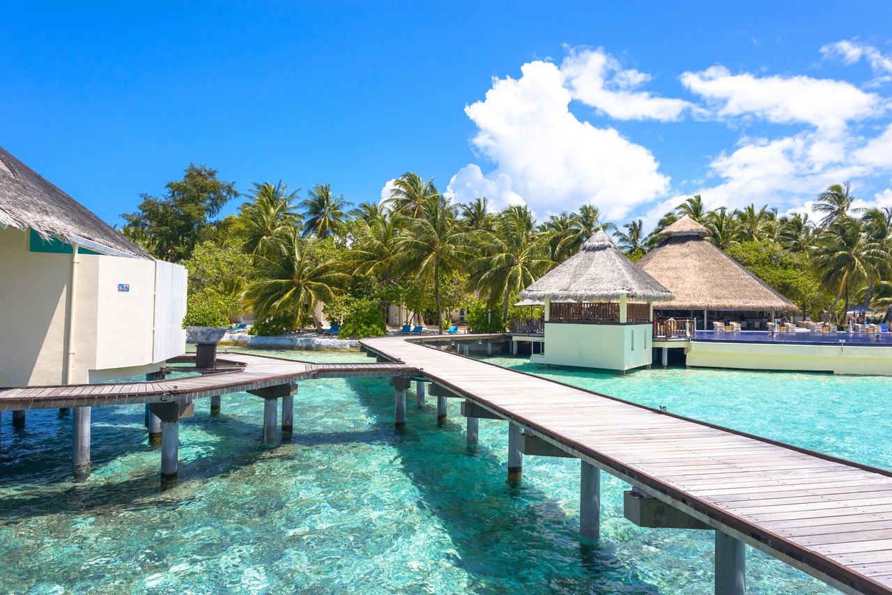 Wakacje na Malediwach – czym przyciągają turystów?